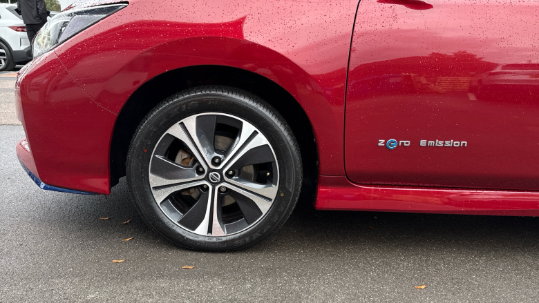 Nissan LEAF 160kW e+ Tekna 62kWh 5dr Auto Electric Hatchback